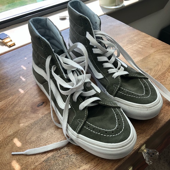 Vans Shoes - Vans Sk8-Hi